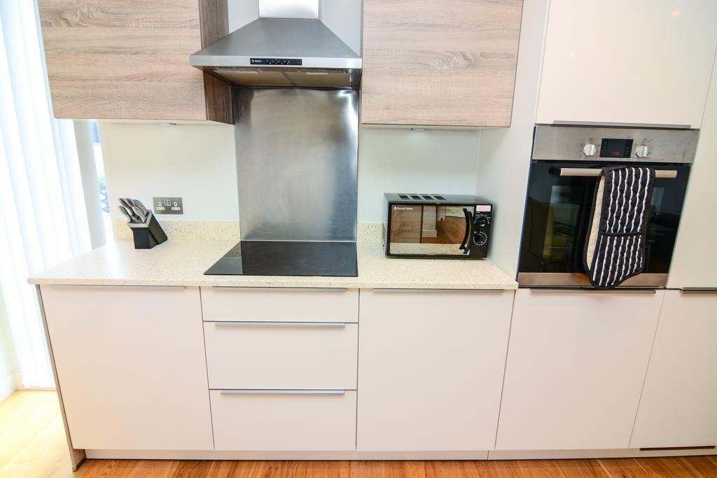 Apartment Wharf - Cambridge Av 런던 외부 사진