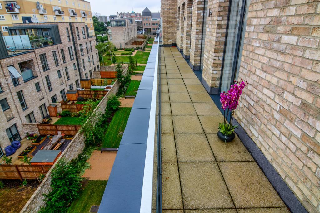 Apartment Wharf - Cambridge Av 런던 외부 사진