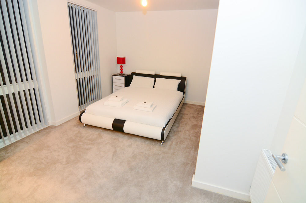 Apartment Wharf - Cambridge Av 런던 외부 사진
