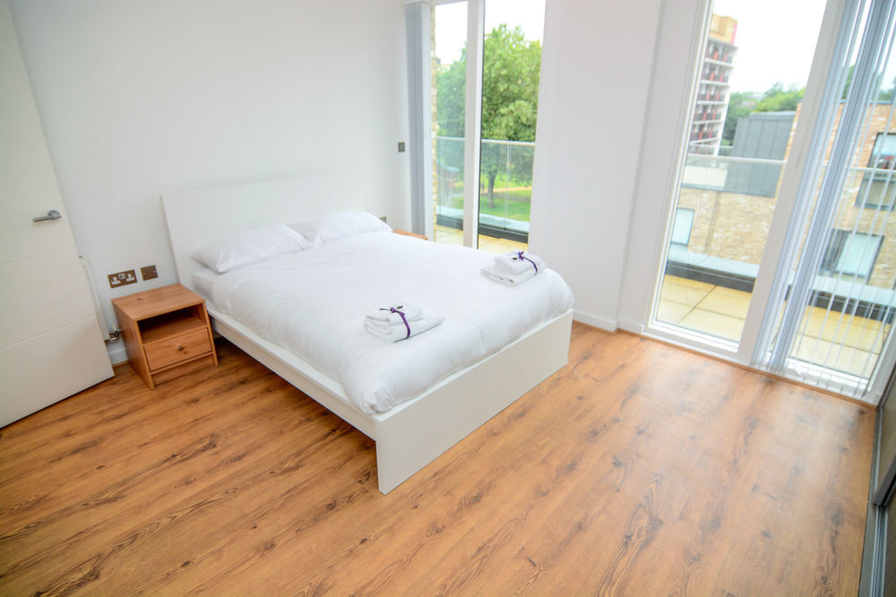 Apartment Wharf - Cambridge Av 런던 외부 사진