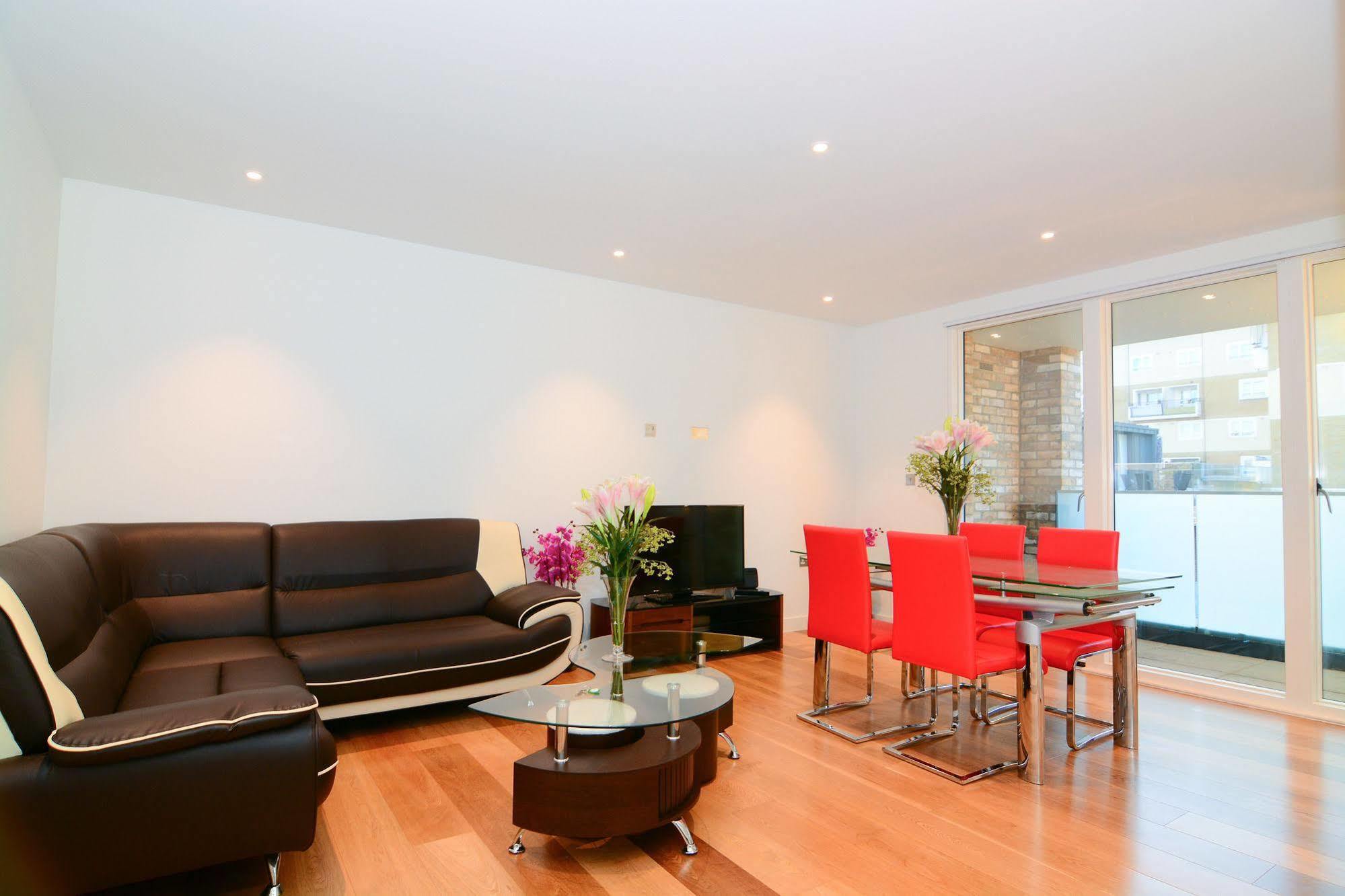 Apartment Wharf - Cambridge Av 런던 외부 사진